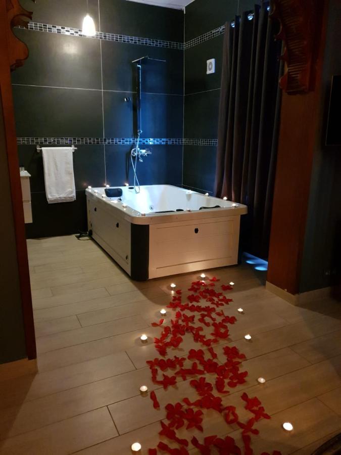 Hotel Riad Λιέγη Εξωτερικό φωτογραφία