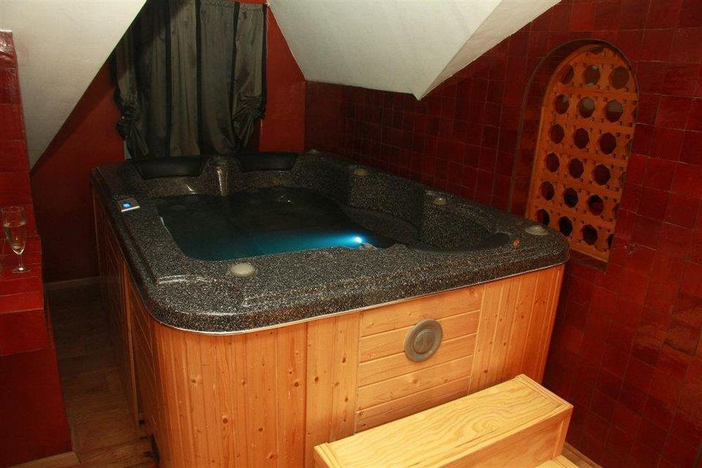 Hotel Riad Λιέγη Εξωτερικό φωτογραφία