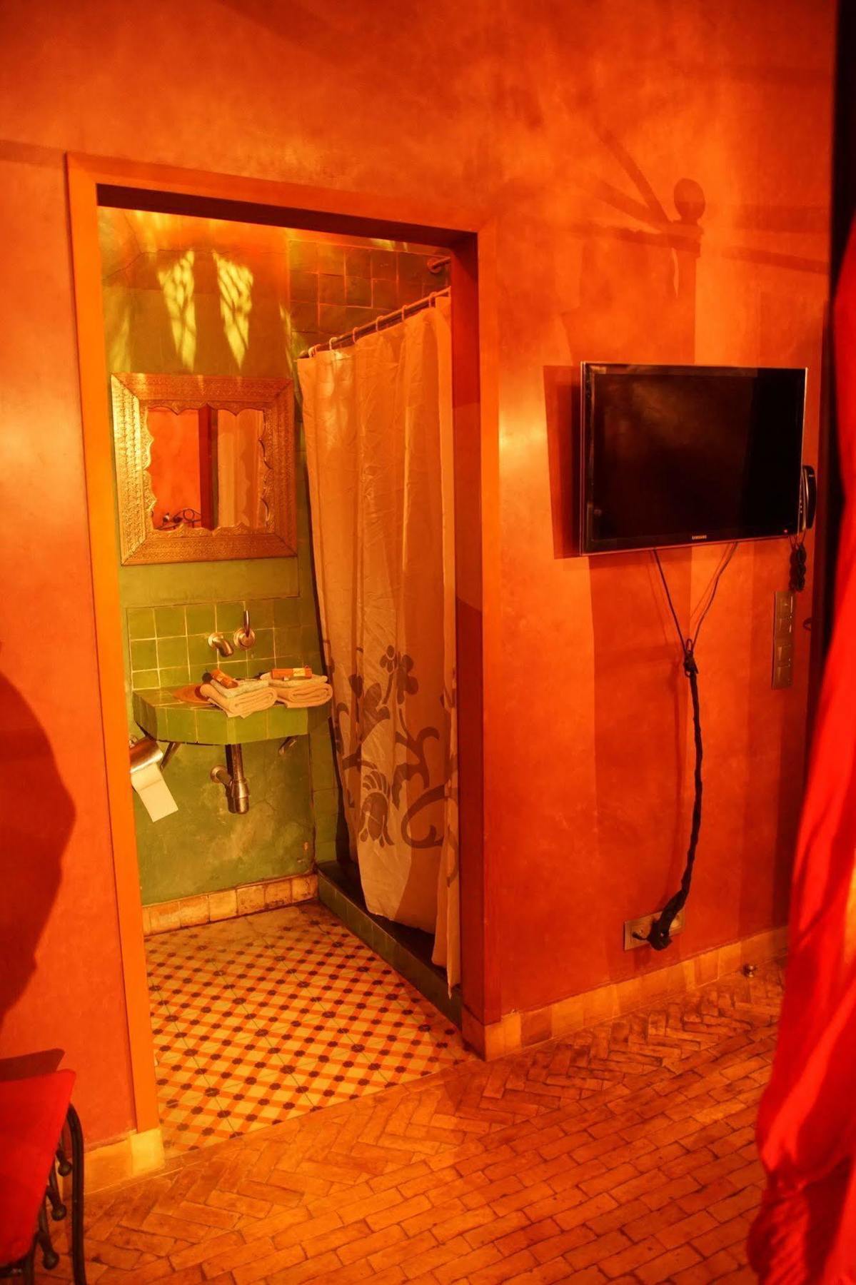 Hotel Riad Λιέγη Εξωτερικό φωτογραφία