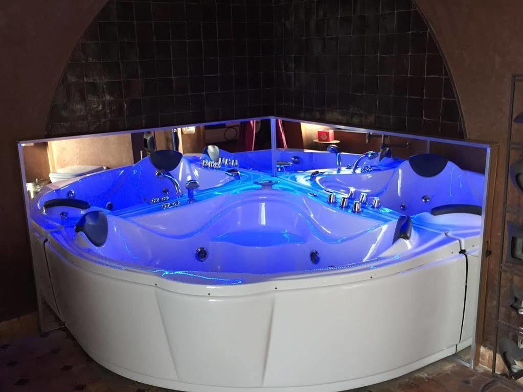 Hotel Riad Λιέγη Εξωτερικό φωτογραφία